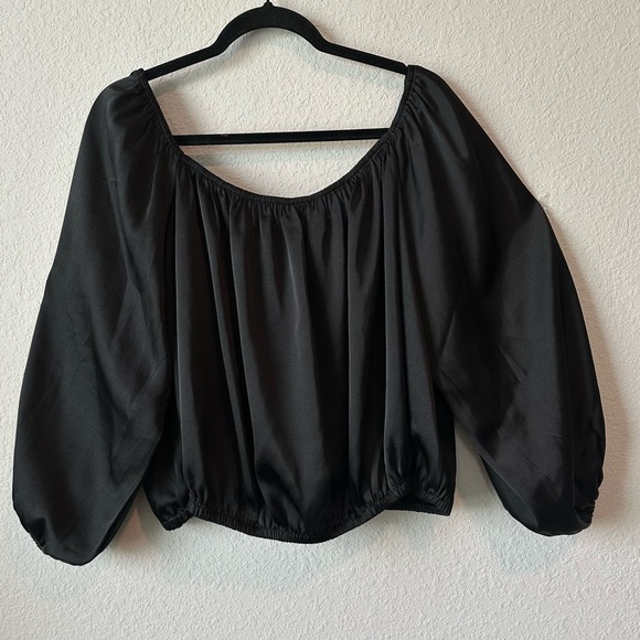 Express Black Off-Shoulder Blouse size XL - Picture 6 of 6